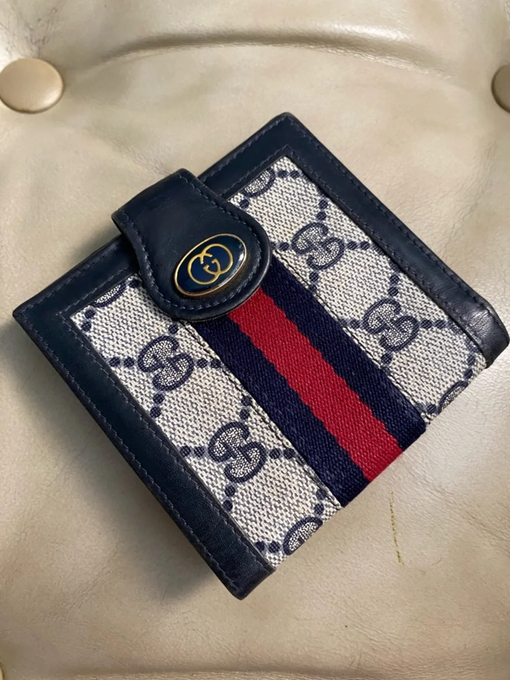 Vintage Gucci Bifold Wallet GG Web Stripe Sherry Unisex w/Coin Pouch